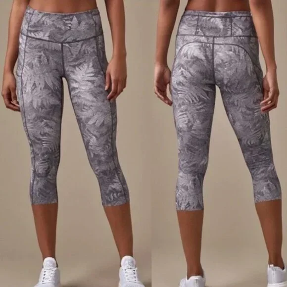 Lululemon Fast & Free (19") Kindred Spirit Alpine White Multi - Picture 1 of 14